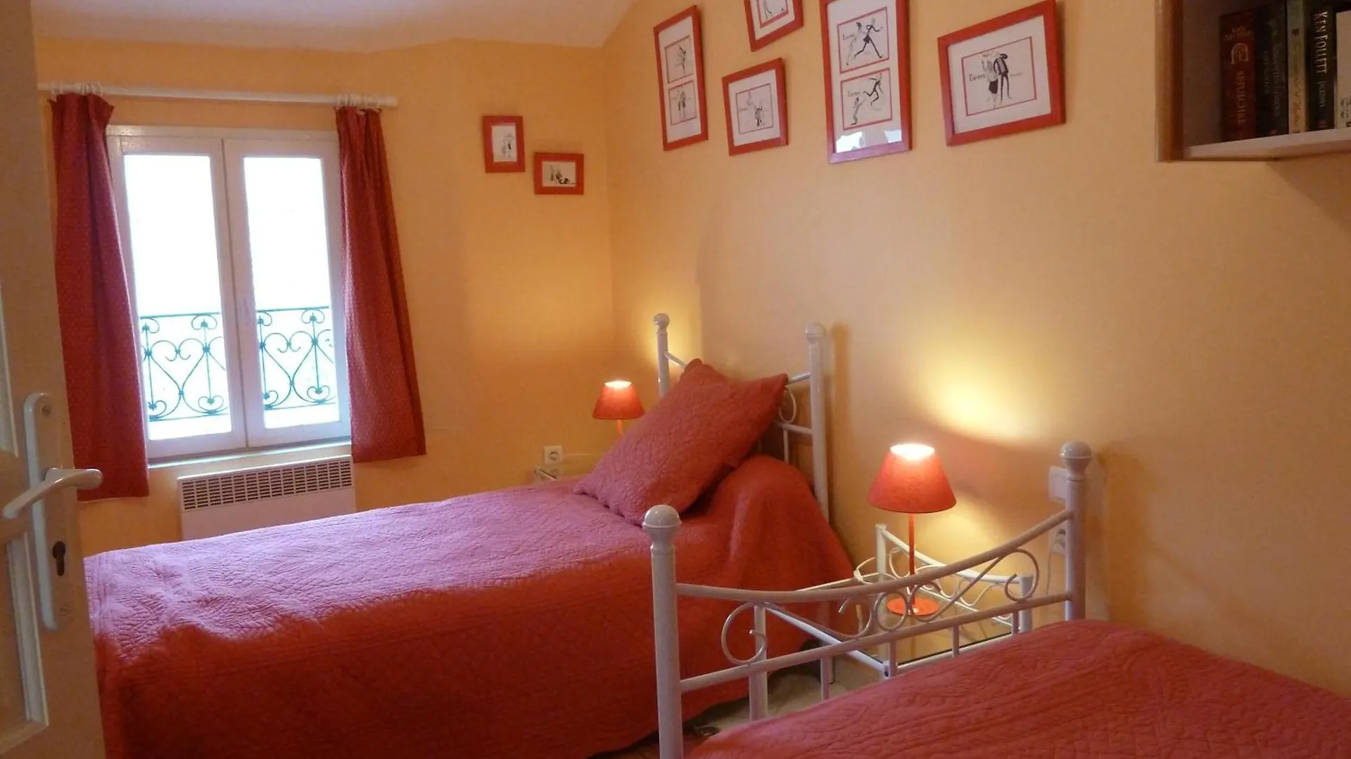 La Calvinette Villa Pernes-les-Fontaines 0*,  France